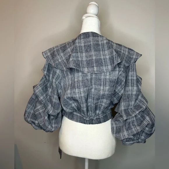 Cqbycq plaid puff shoulder wrap top Size Medium blouse - Picture 3 of 10